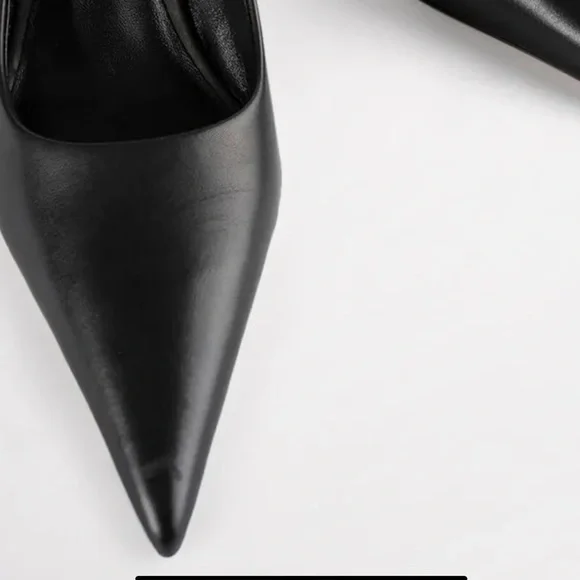 Tony Bianco leather heels - New with Box - Picture 4 of 7